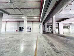 Jurong East MRT (D22), Warehouse #447768641